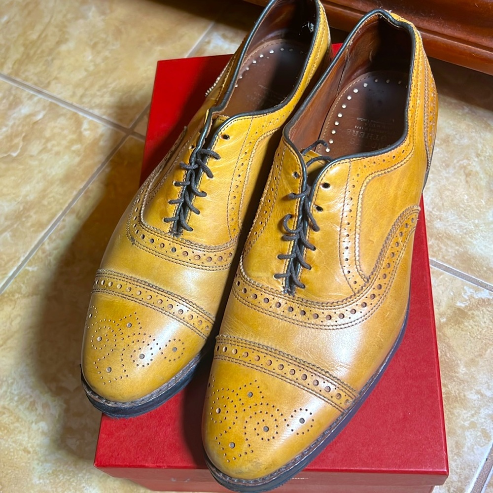 Brooks Brothers Men’s Walnut Leather Oxford , Size 10.5, Re-Soled